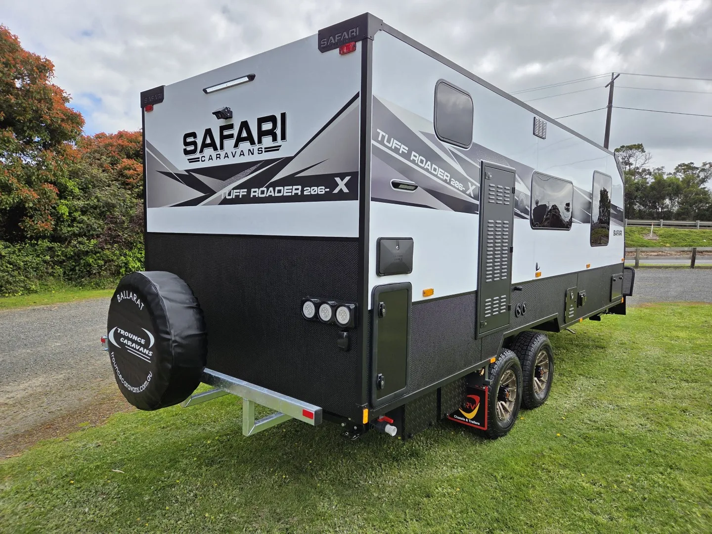 Safari Tuff Roader-X 206 rear three-quarter view with rear-mounted spare wheel